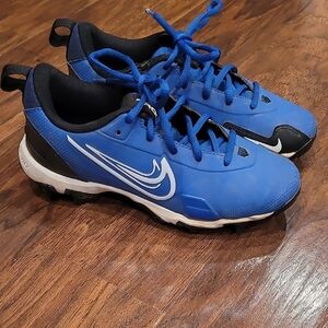Nike Kids Shoes in Blue and Black
